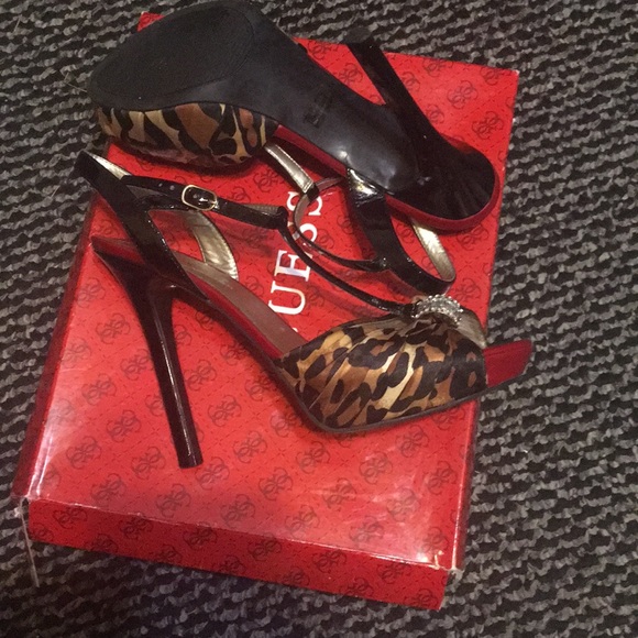 Heels - Picture 3 of 4